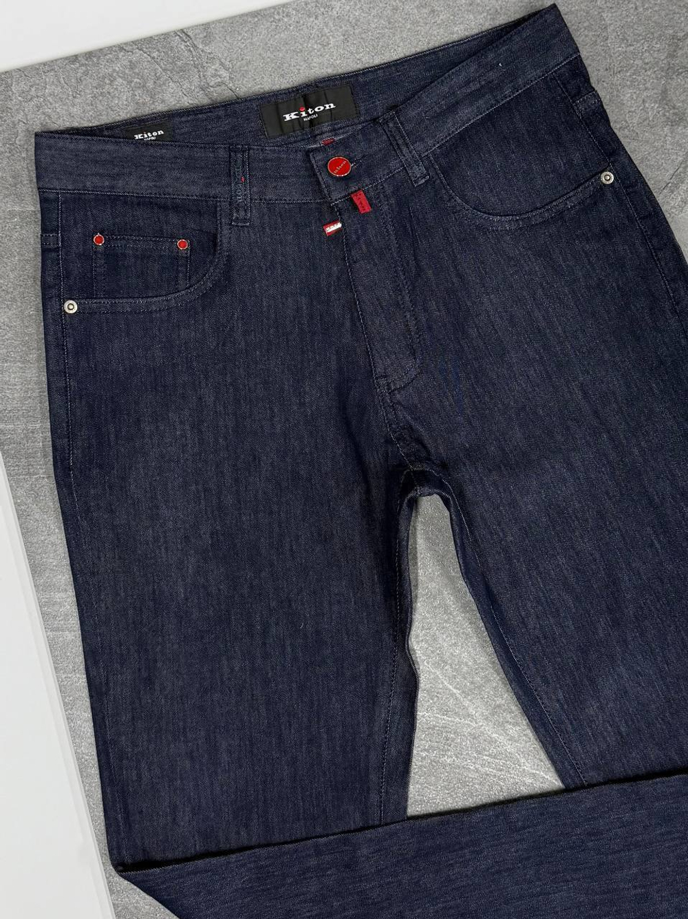 Джинсы Kiton