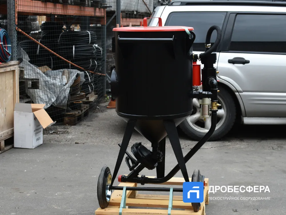 Пескоструйный аппарат PST-PS-75-3 с рукавом TWIN 20 метров с шиберным дозатором