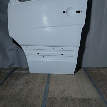 Дверь передняя левая (водительская) для Mercedes Sprinter W906/ VW Crafter