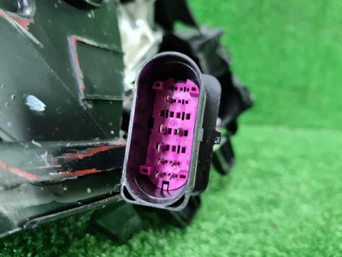 Битая Фара левая Geely Coolray (19-23) галоген