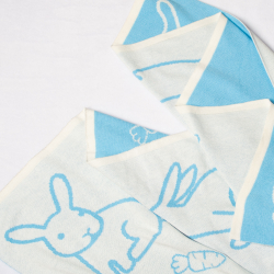 Плед вязаный детский «Зайчик»