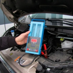 Тестер аккумуляторных батарей цифровой (12V, 125А) Forsage F-8311A