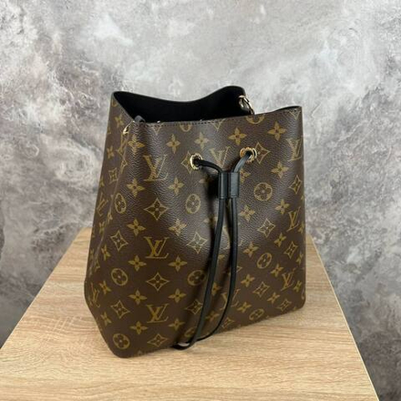Сумка Louis Vuitton