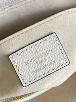 Louis Vuitton Madeleine BB