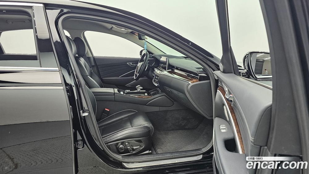 Kia The K9 (Quoris/K900) 3.8 GDI AWD (06.2020)