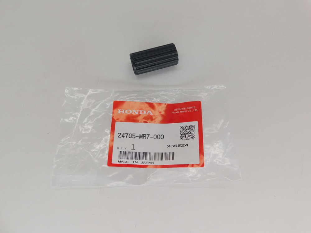 накладка на лапку заднего тормоза Honda CBR1000 CBR600 CBR900RR VFR1200 VTR1000 24705-MR7-000