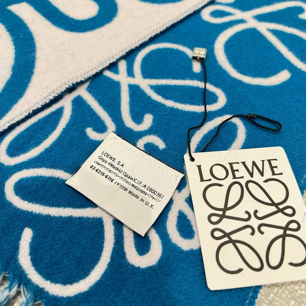 Шарф Loewe