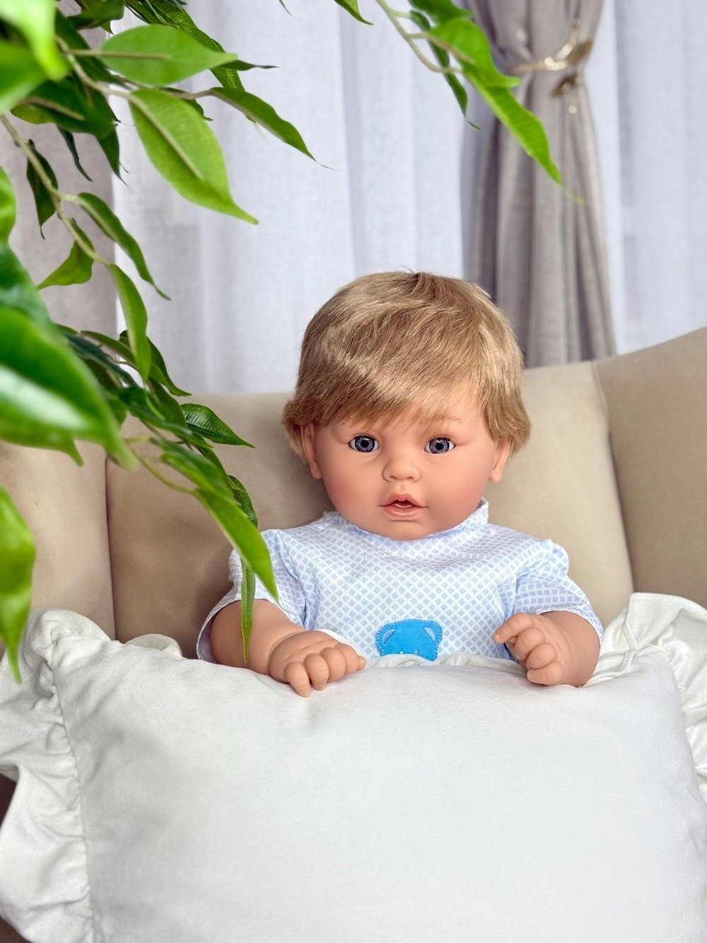 Кукла Berbesa мягконабивная 62см Dulzon (8035S)