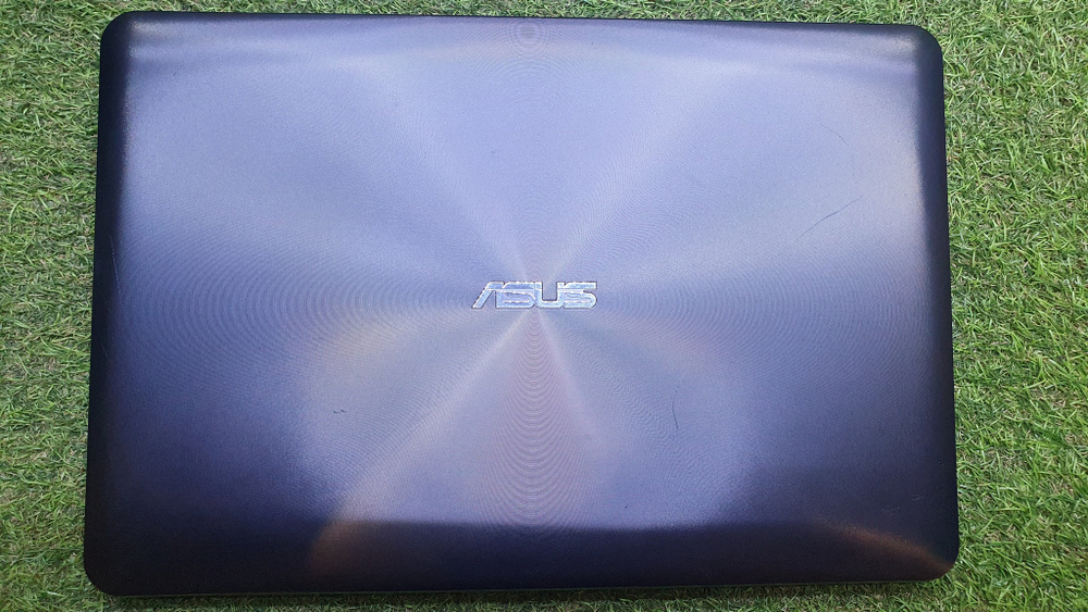 Ноутбук ASUS i3-5/6Gb/930M 2Gb