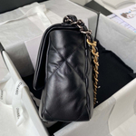 Chanel 19 26 cm