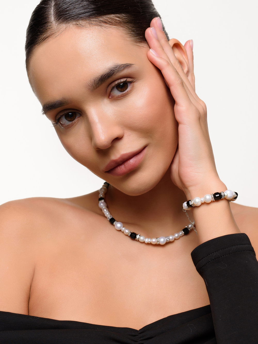 Браслет "Pearl charm" с черным агатом Silver