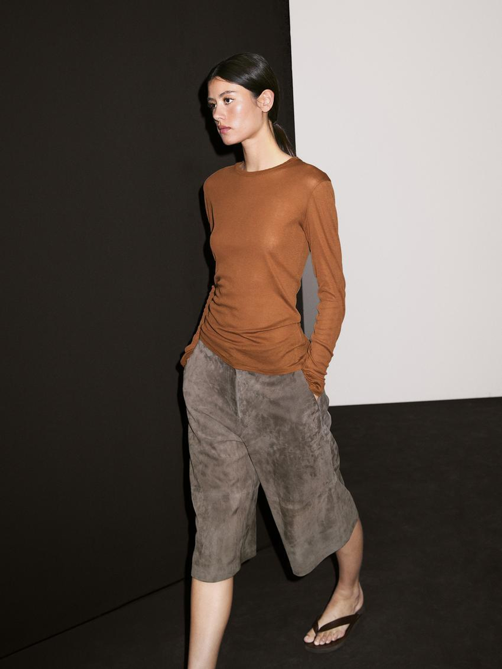 Massimo Dutti Футболка из 100% хлопка с деталями на воротнике, жженый