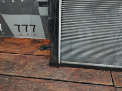 Радиатор двигателя Omoda S5 22-нв Б/У Оригинал 302000696AA