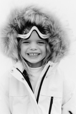 ZARA НЕПРОМОКАЕМАЯ ВЕТРОЗАЩИТНАЯ КУРТКА, ЖЕЛТОВАТО-БЕЛЫЙ