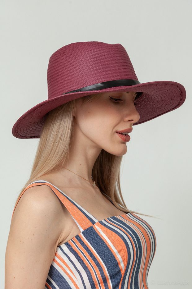 S09-007  Шляпа Kar. (Слива / 56-57 / 30х30х6 / Соломка / 0.3)