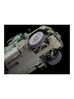 Сборная модель ZVEZDA Российский бронеавтомобиль Тайфун ВДВ 4*4 К-4386 с БМДУ, 1/35