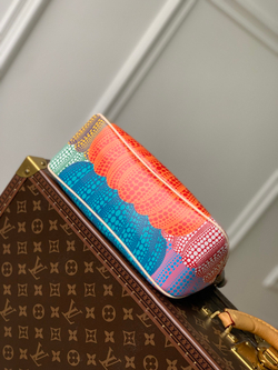 Louis Vuitton Boulogne