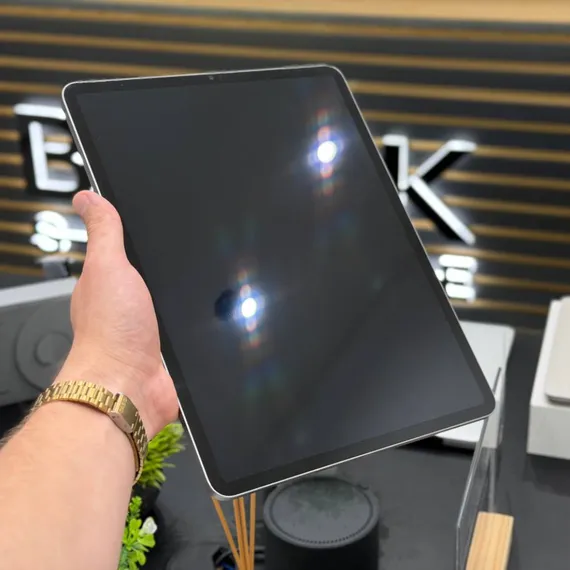 Б/У Планшет Apple iPad Pro 13 (2021) (N9XHQVC4N6)