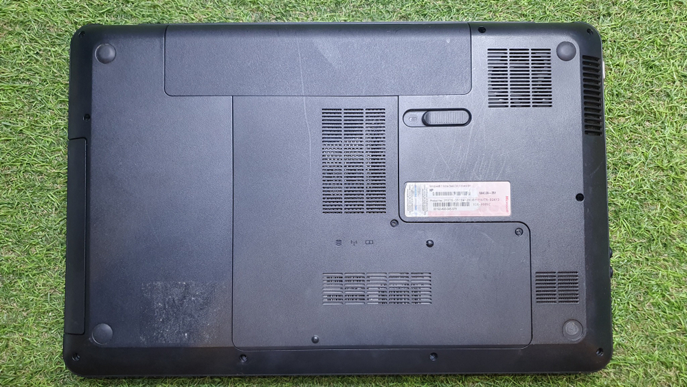 Ноутбук HP Pentium/4Gb