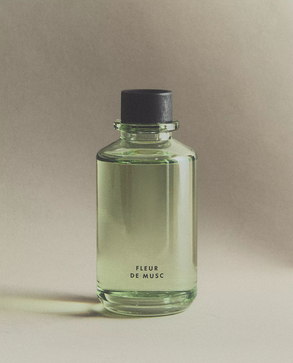 Zara Home - Освежитель воздуха mikado fleur de musc, 190 мл