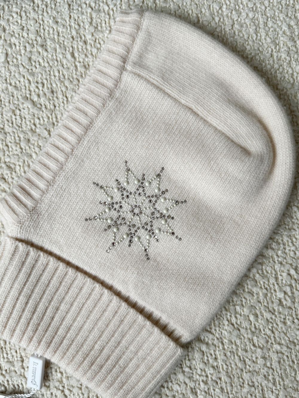 Новая шапка  Il Trenino, 92